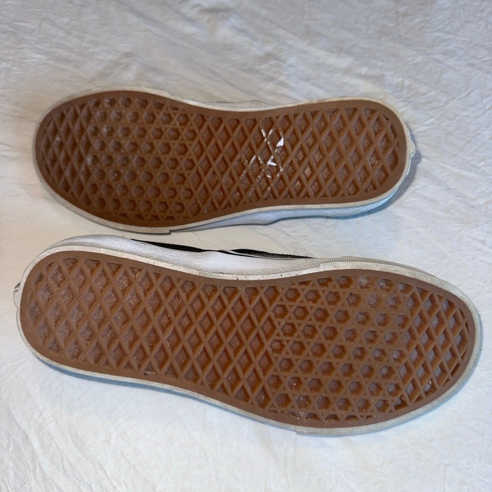 Vans - Picture 4 of 4